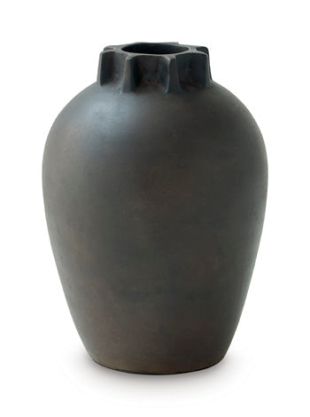 Kaslett Vases