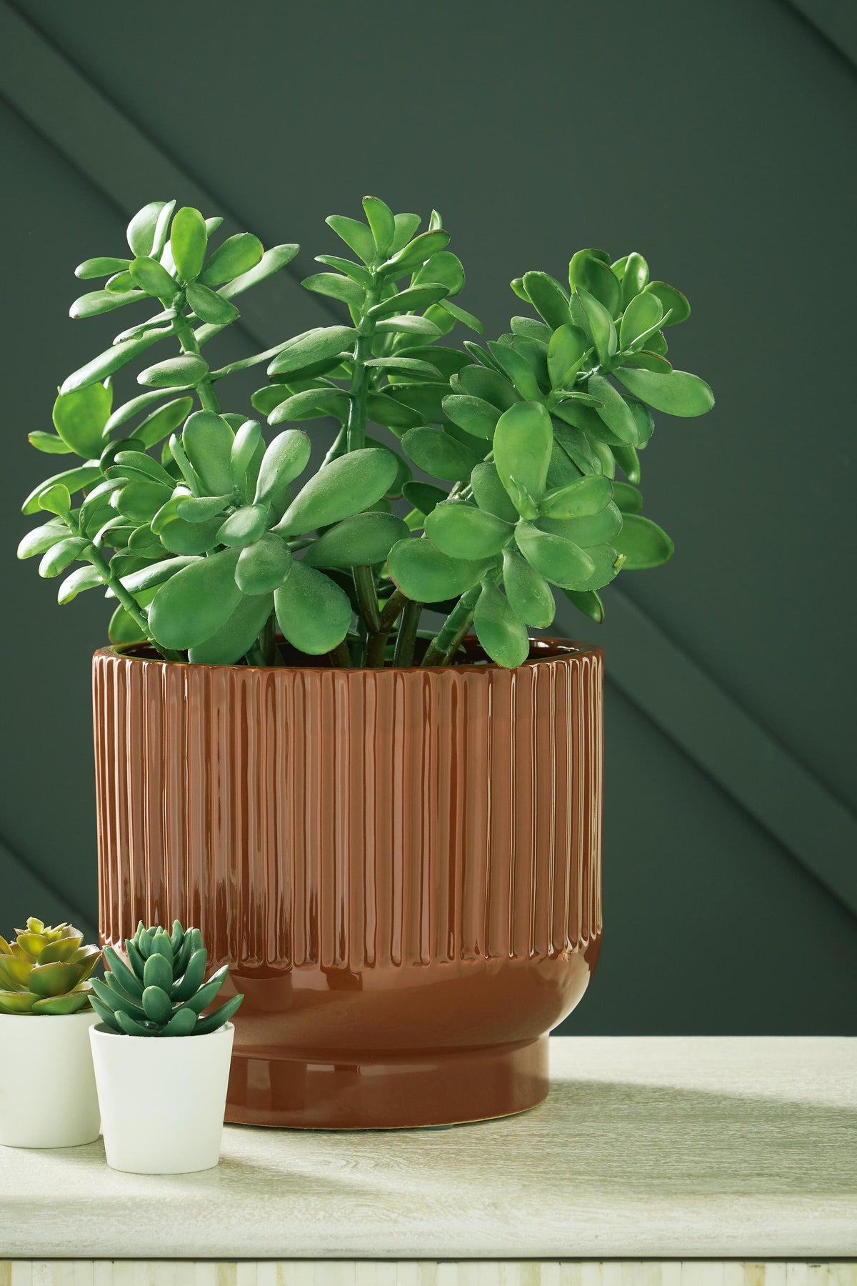 Avalyah Vases