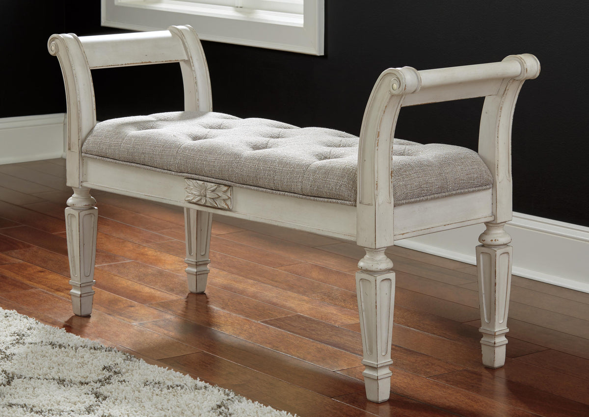 Realyn Benches