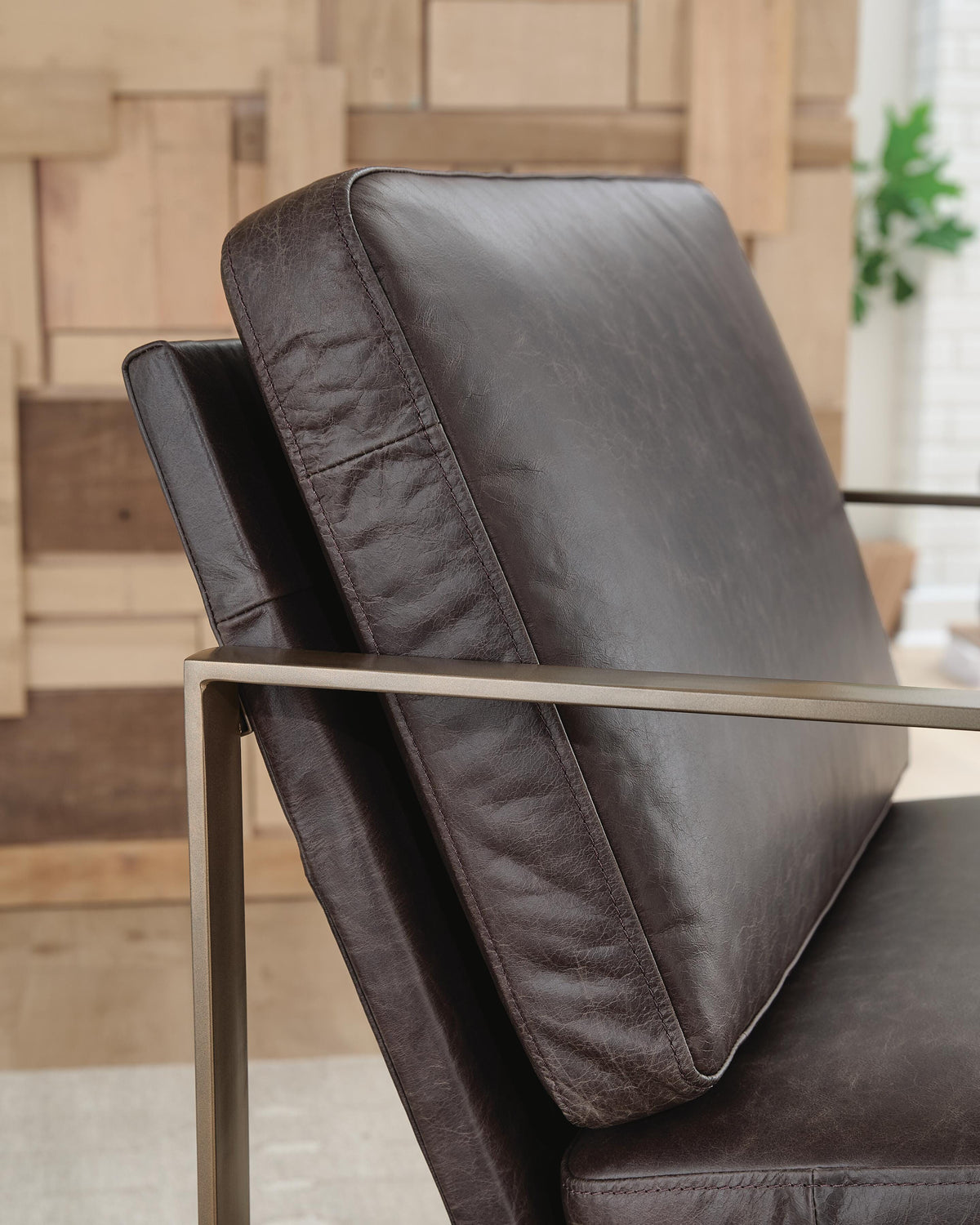 Bradett Accent Chairs