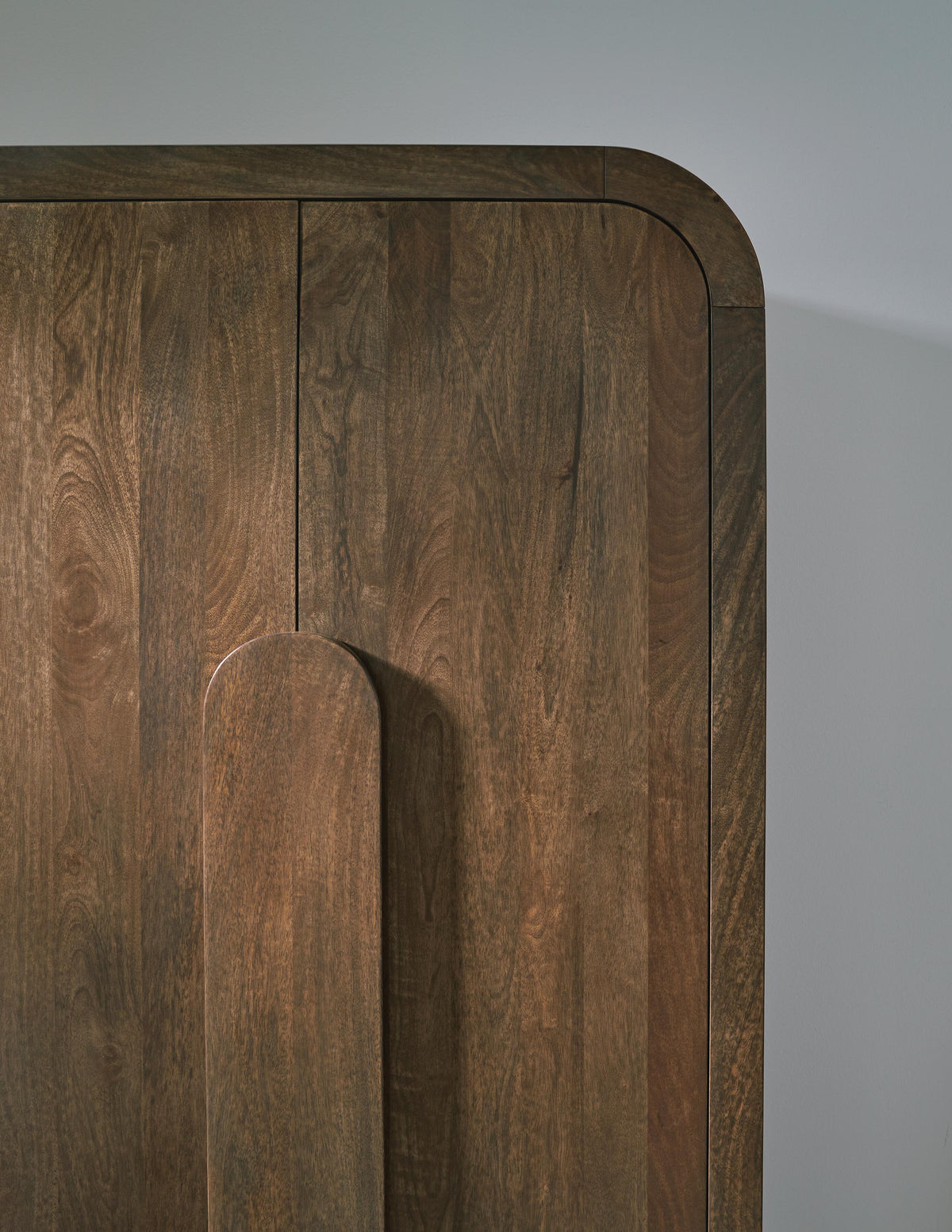Thoren Accent Cabinets