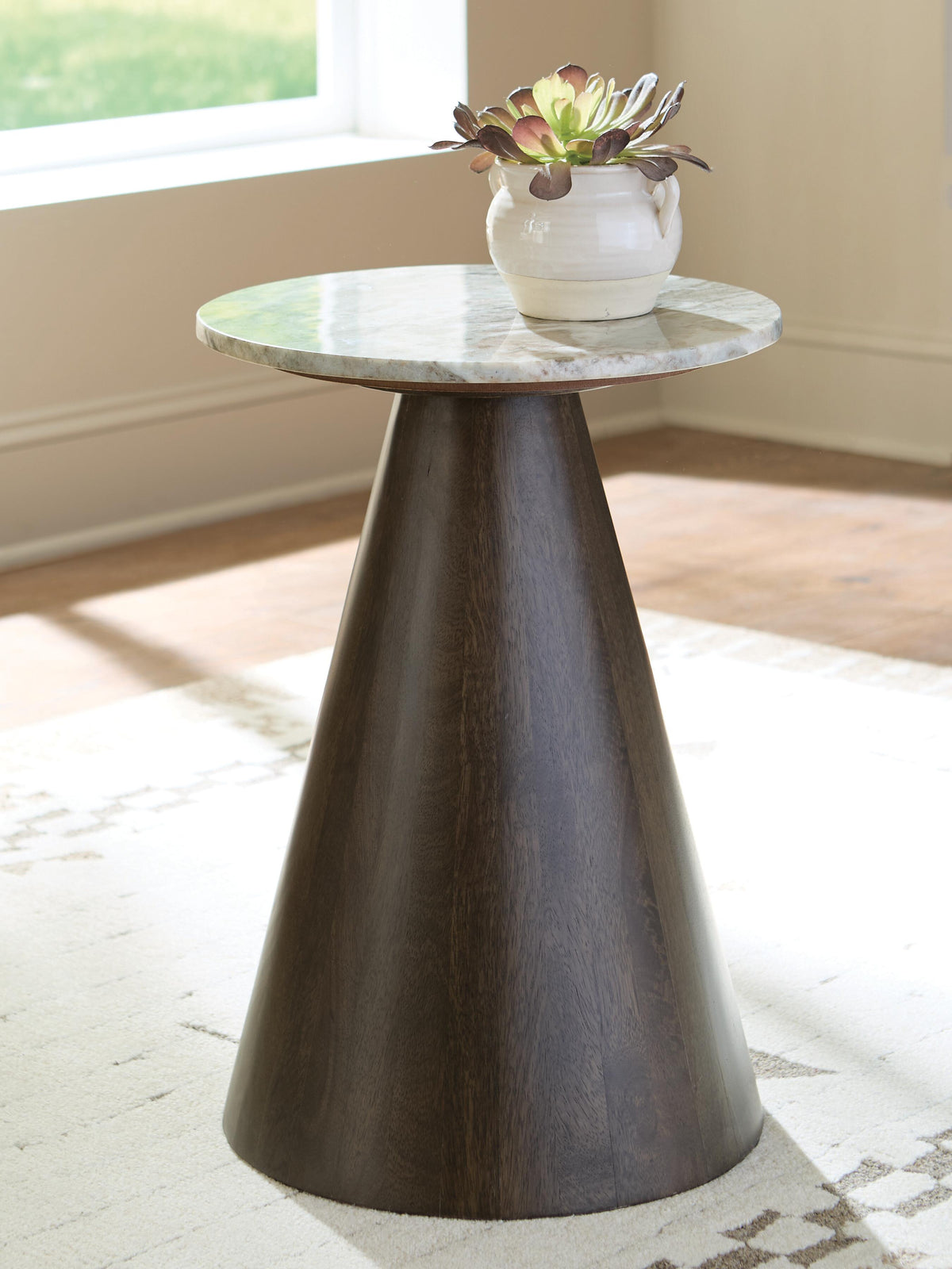 Waltnor End & Side Tables