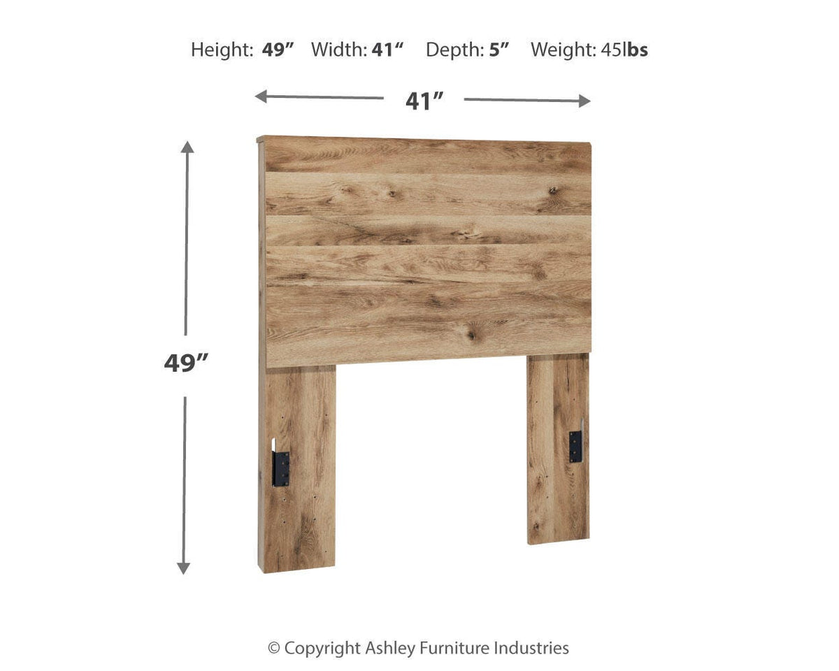 Hyanna Bedroom Sets