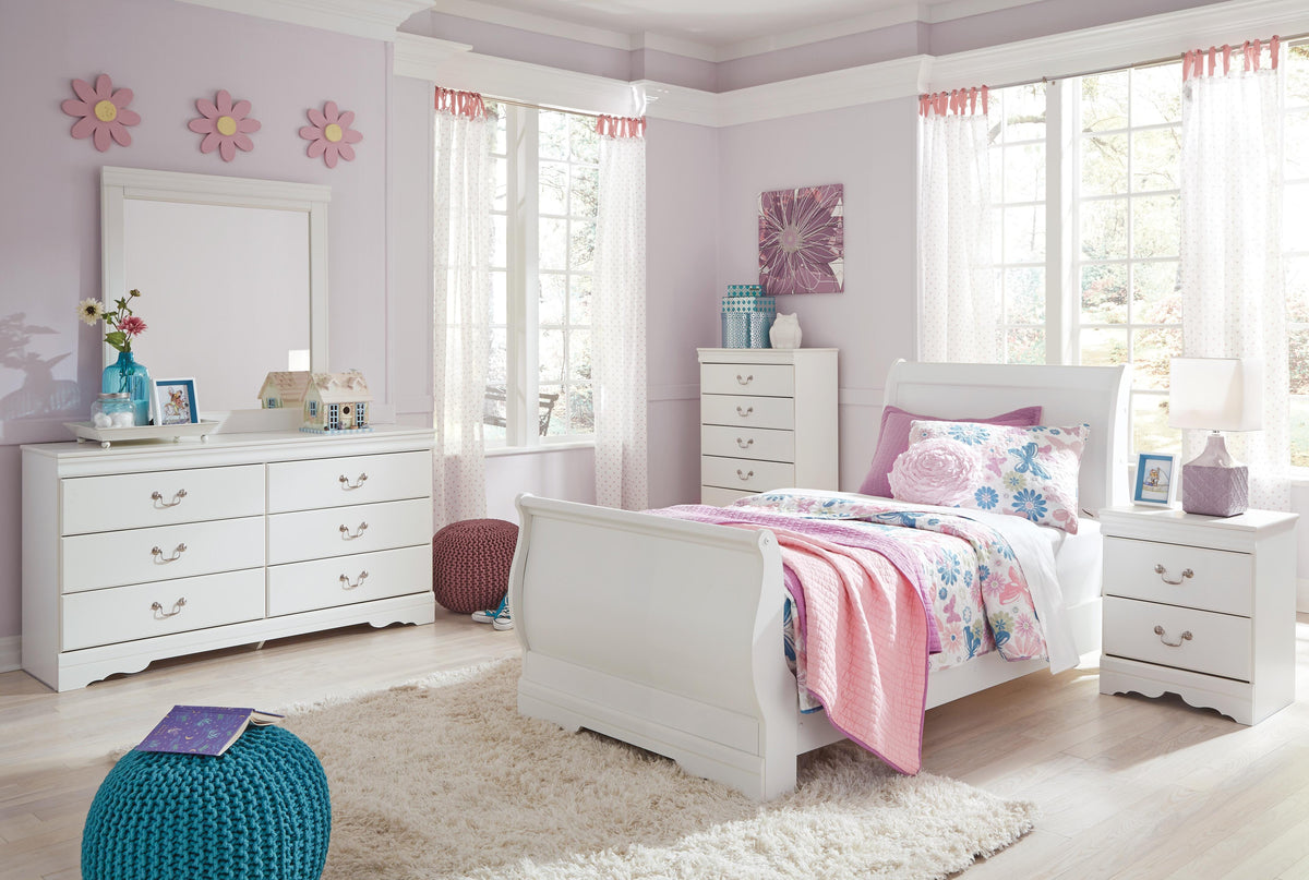 Anarasia Bedroom Sets