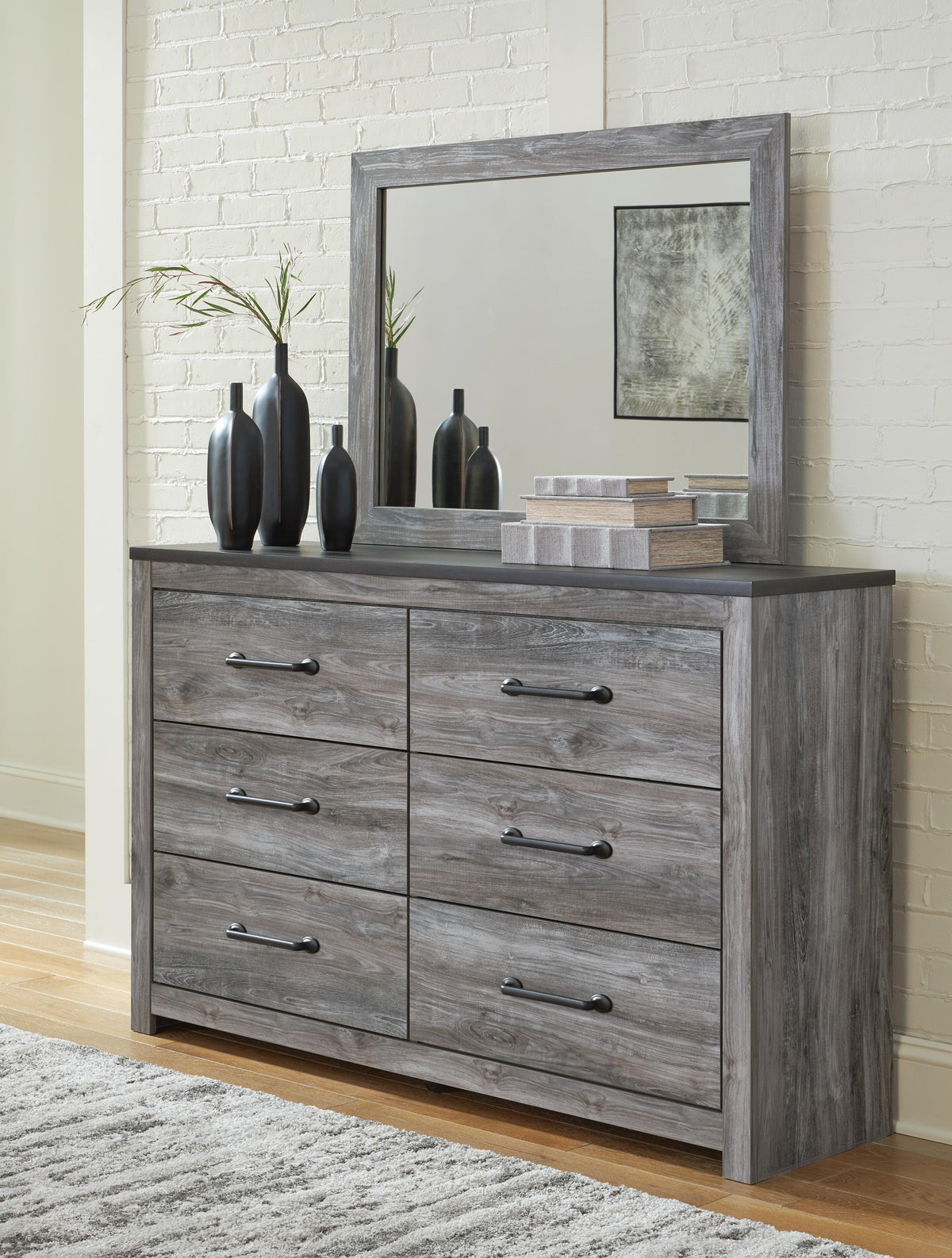 Bronyan Bedroom Sets