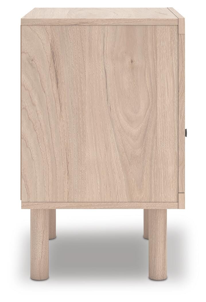 Arloster Nightstands