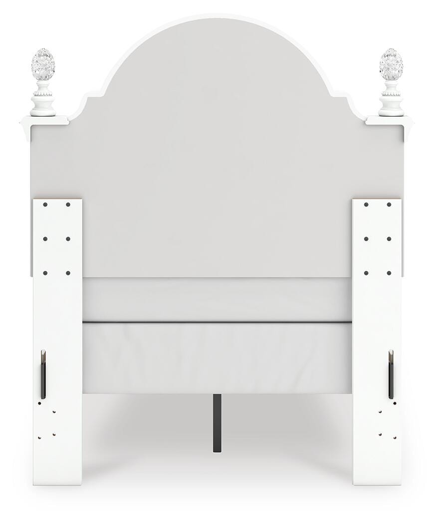 Kozlani Bedroom Sets