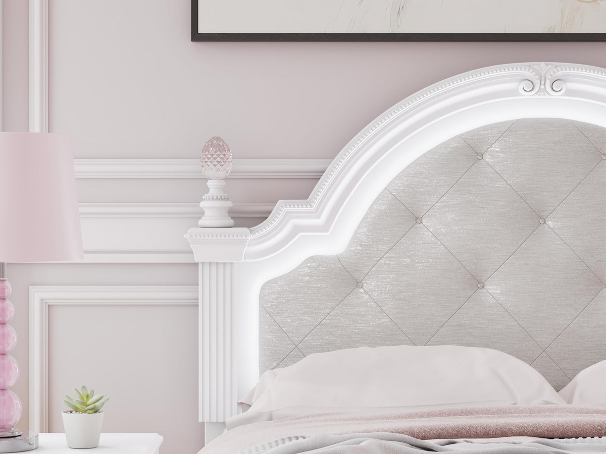 Kozlani Bedroom Sets