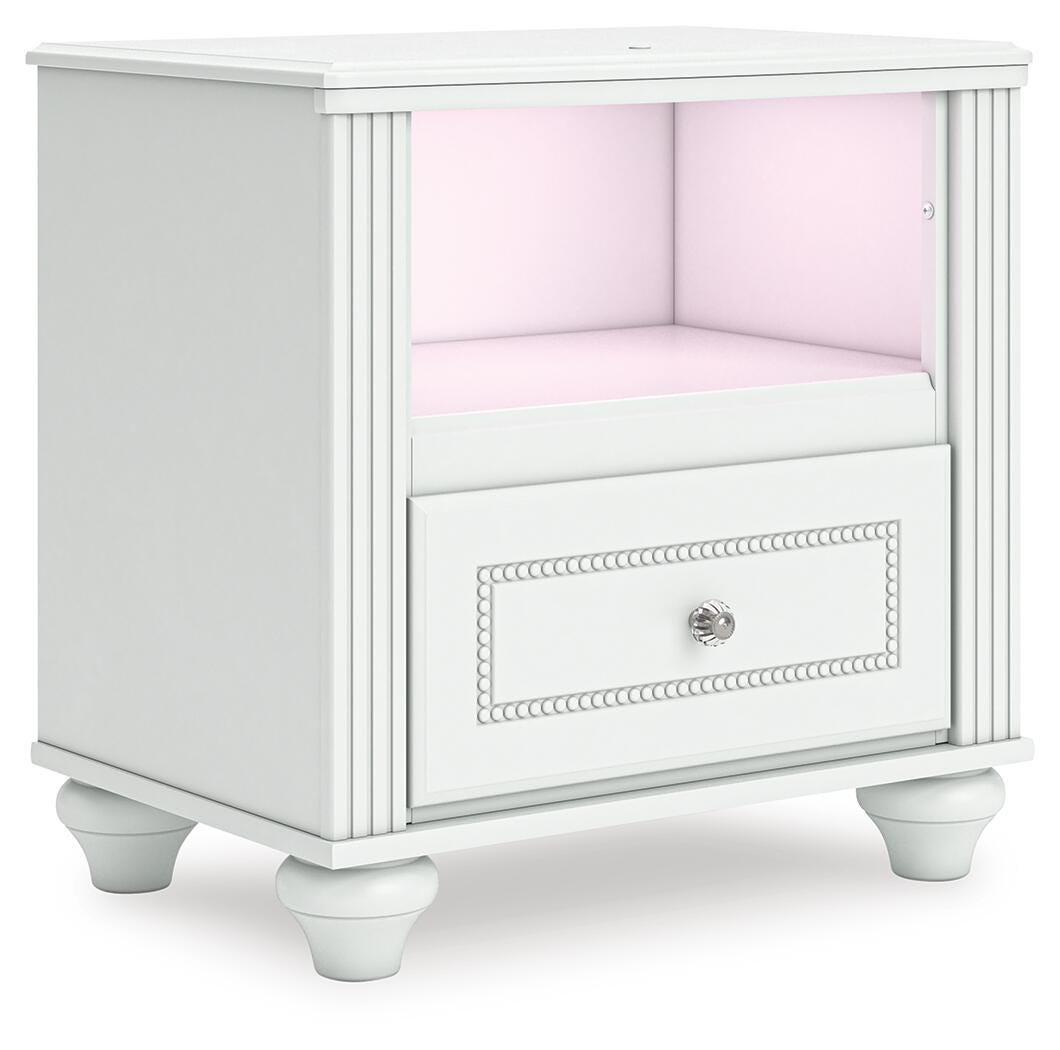Kozlani Bedroom Sets