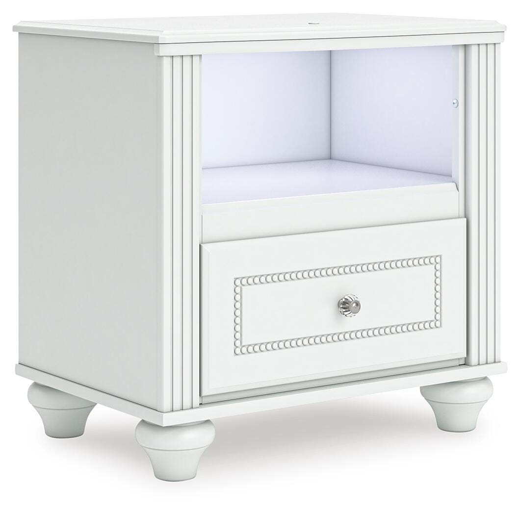 Kozlani Nightstands