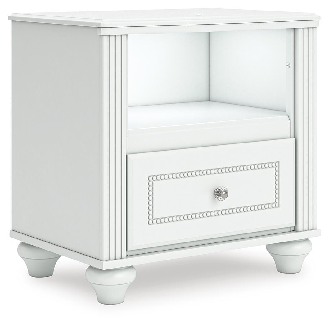 Kozlani Bedroom Sets