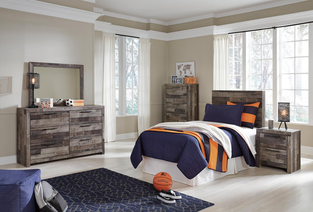 Derekson Bedroom Sets