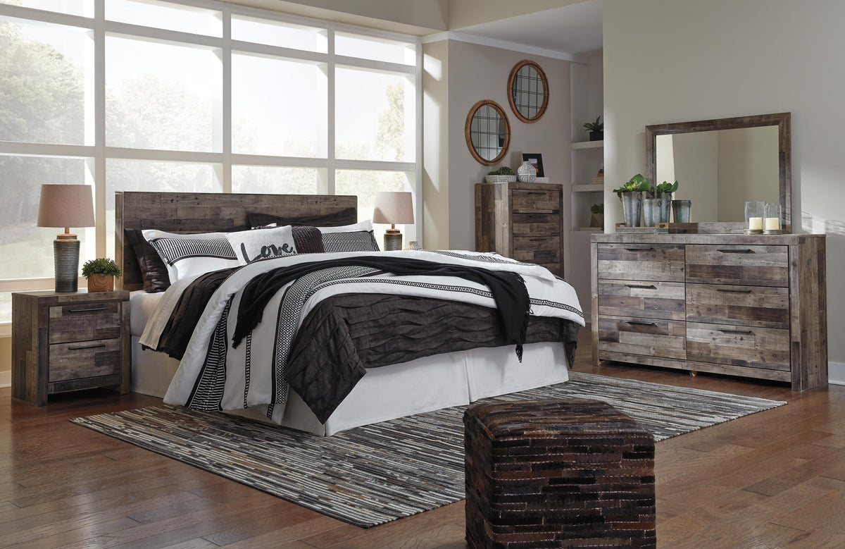 Derekson Bedroom Sets