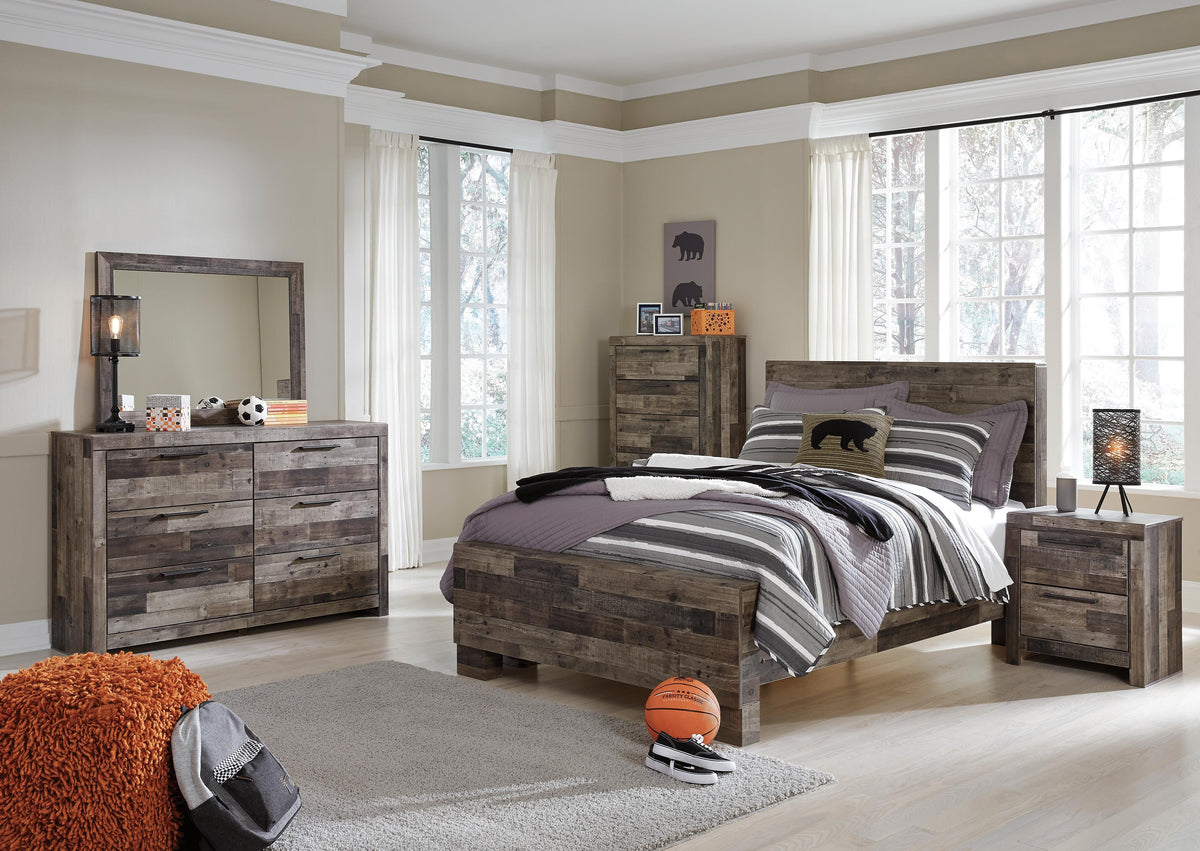 Derekson Bedroom Sets