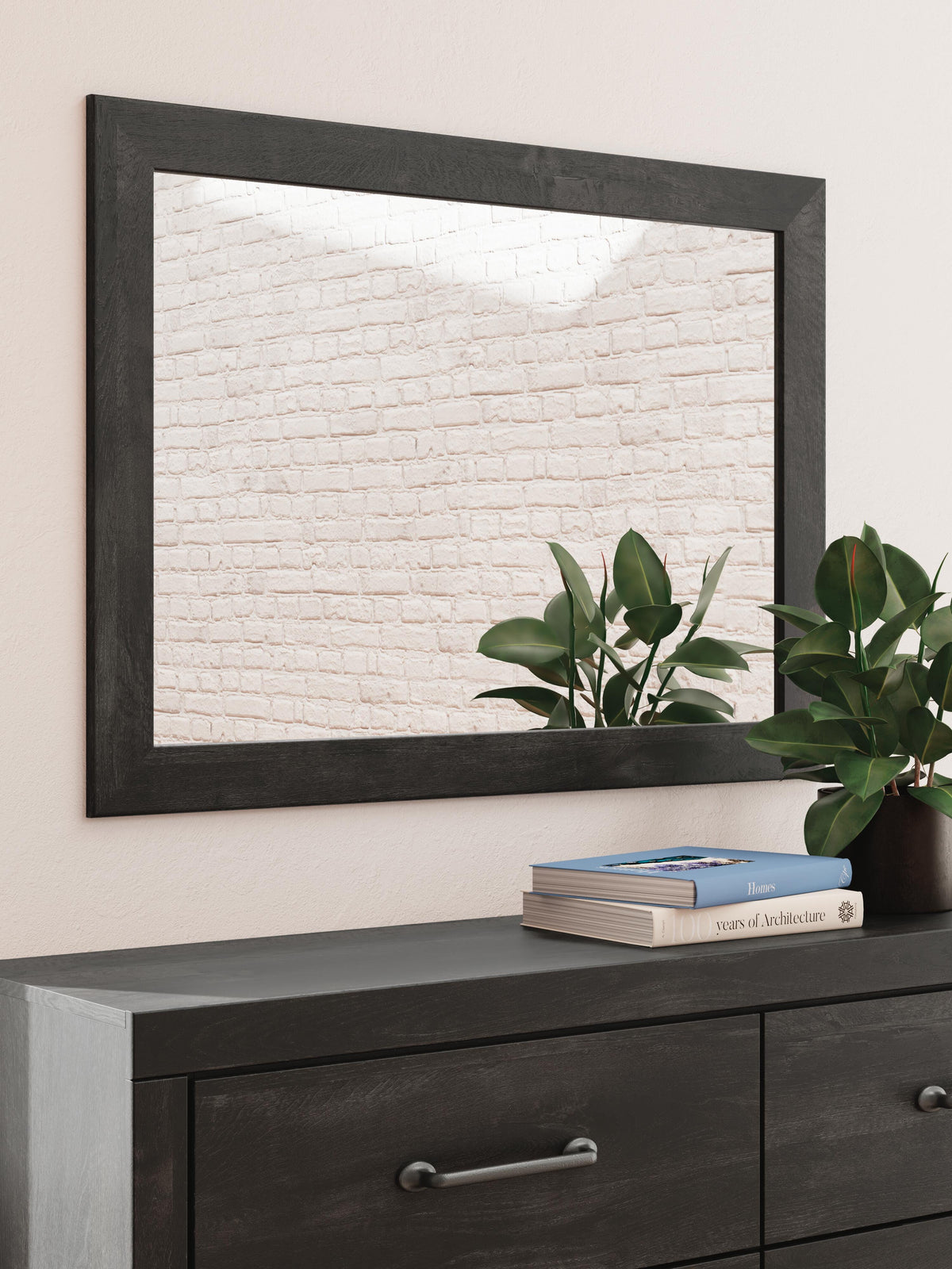 Hollivern Dresser with Mirrors