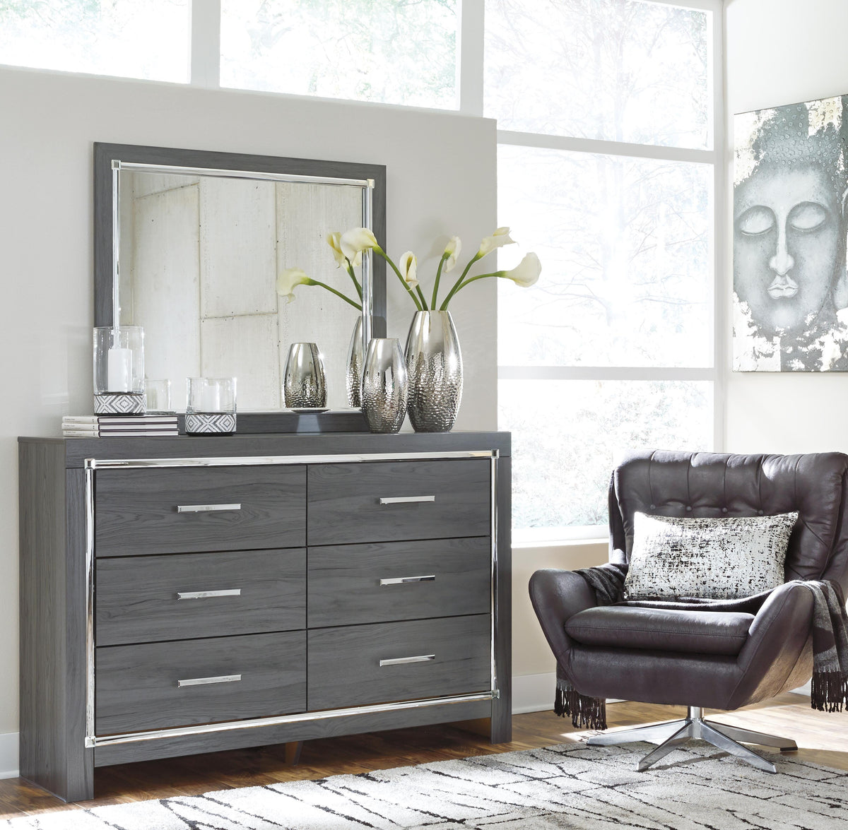 Lodanna Dresser by Ashley - image 3