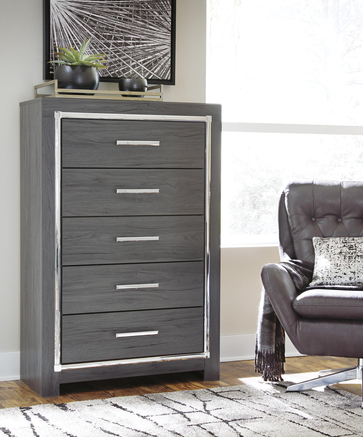 Lodanna Chests