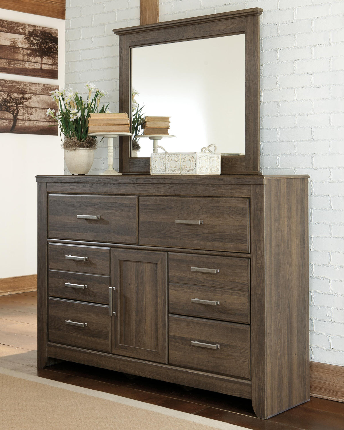 Juararo Bedroom Sets