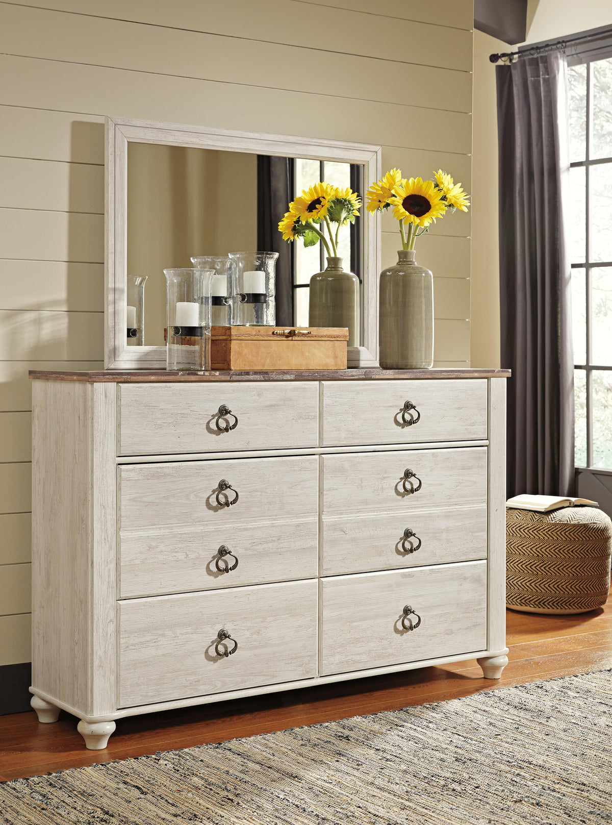 Willowton Bedroom Sets