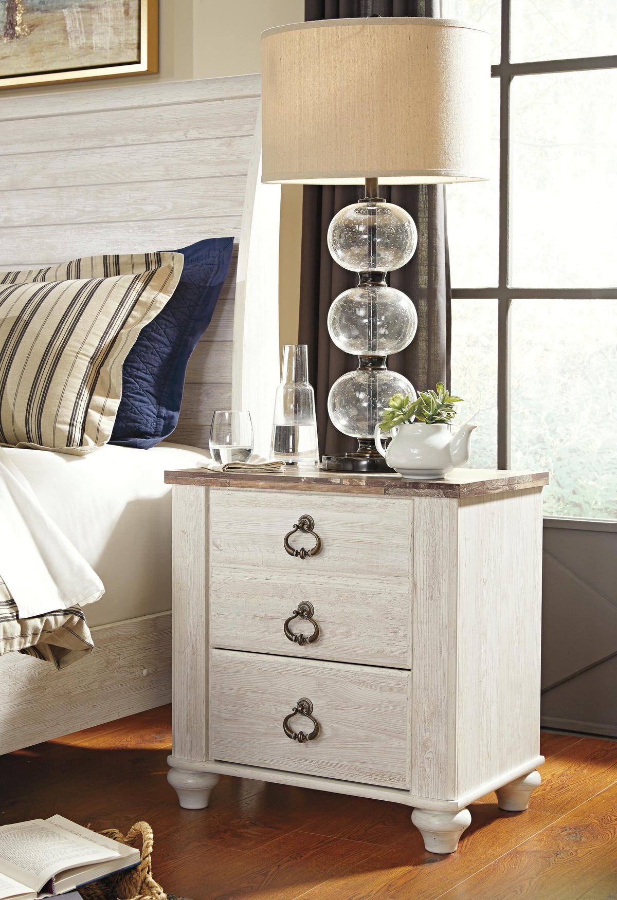 Willowton Bedroom Sets