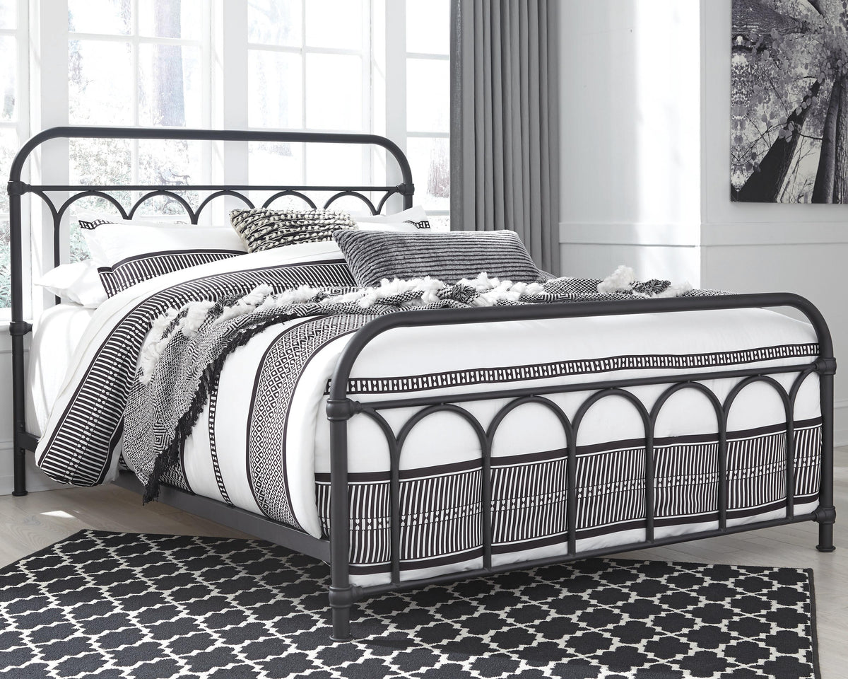 Nashburg Bed by Ashley - image 6