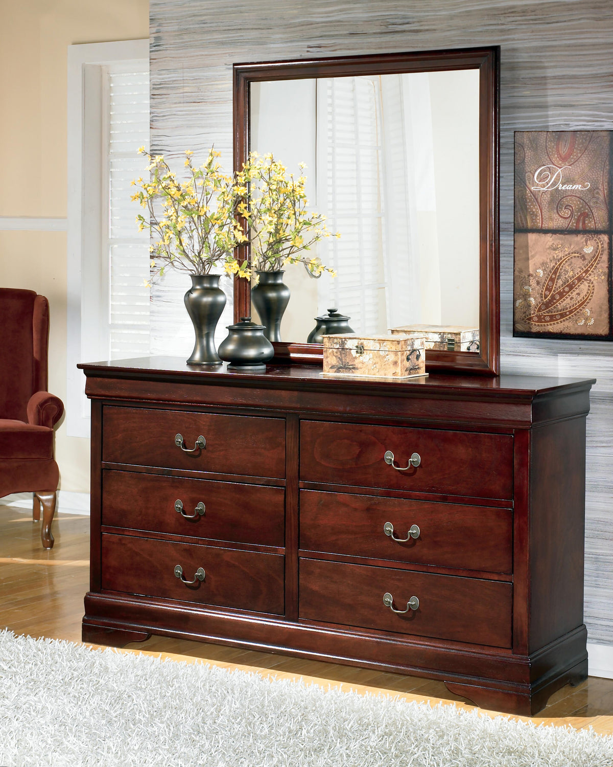 Alisdair Dresser with Mirrors