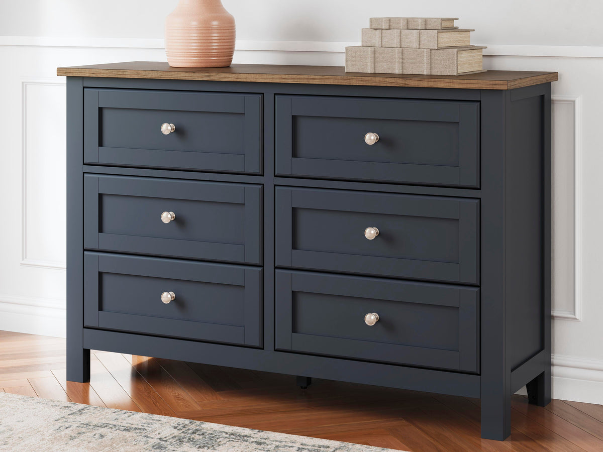 Landocken Dresser by Ashley - image 2