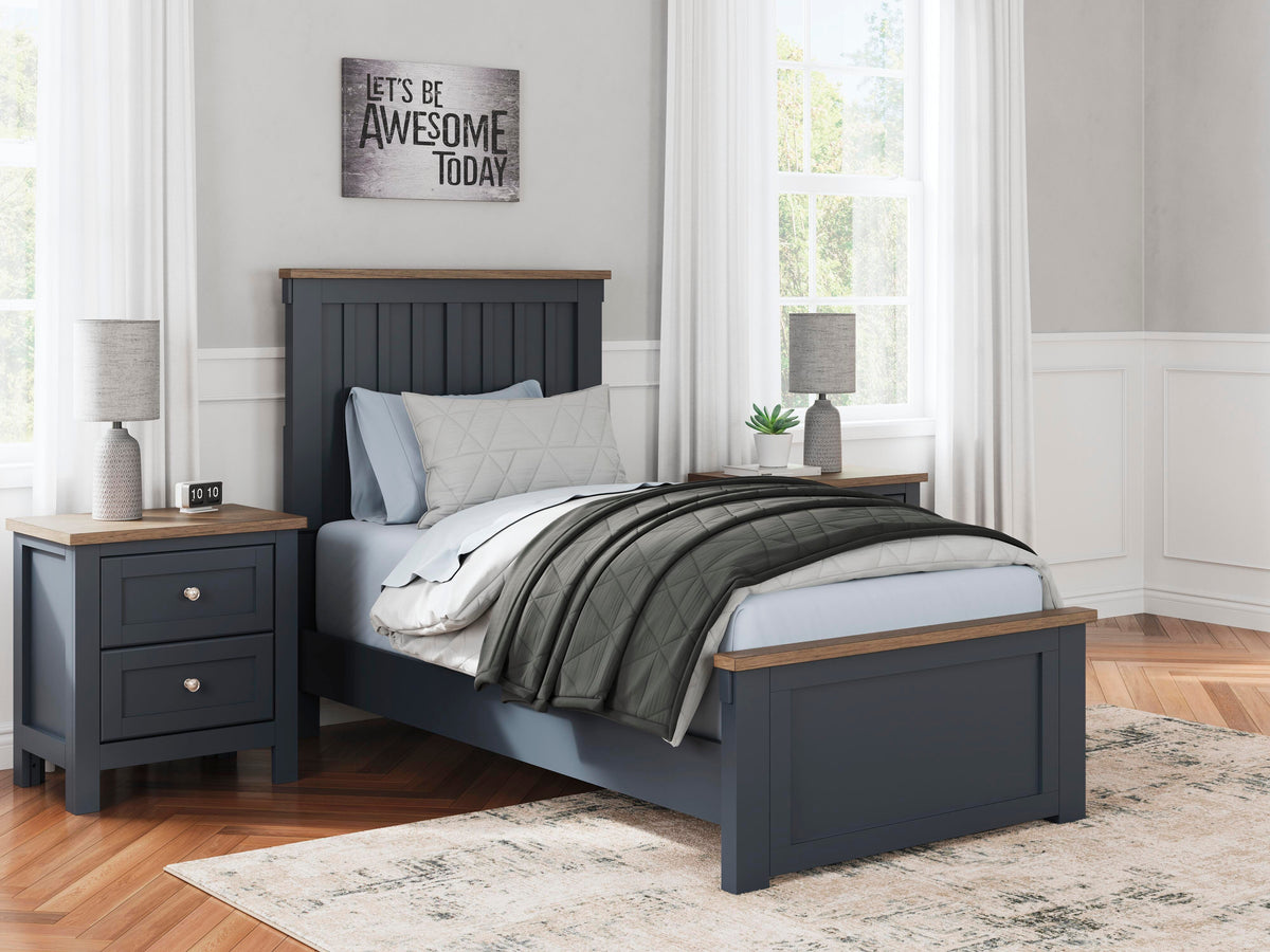 Landocken Bed by Ashley - image 5