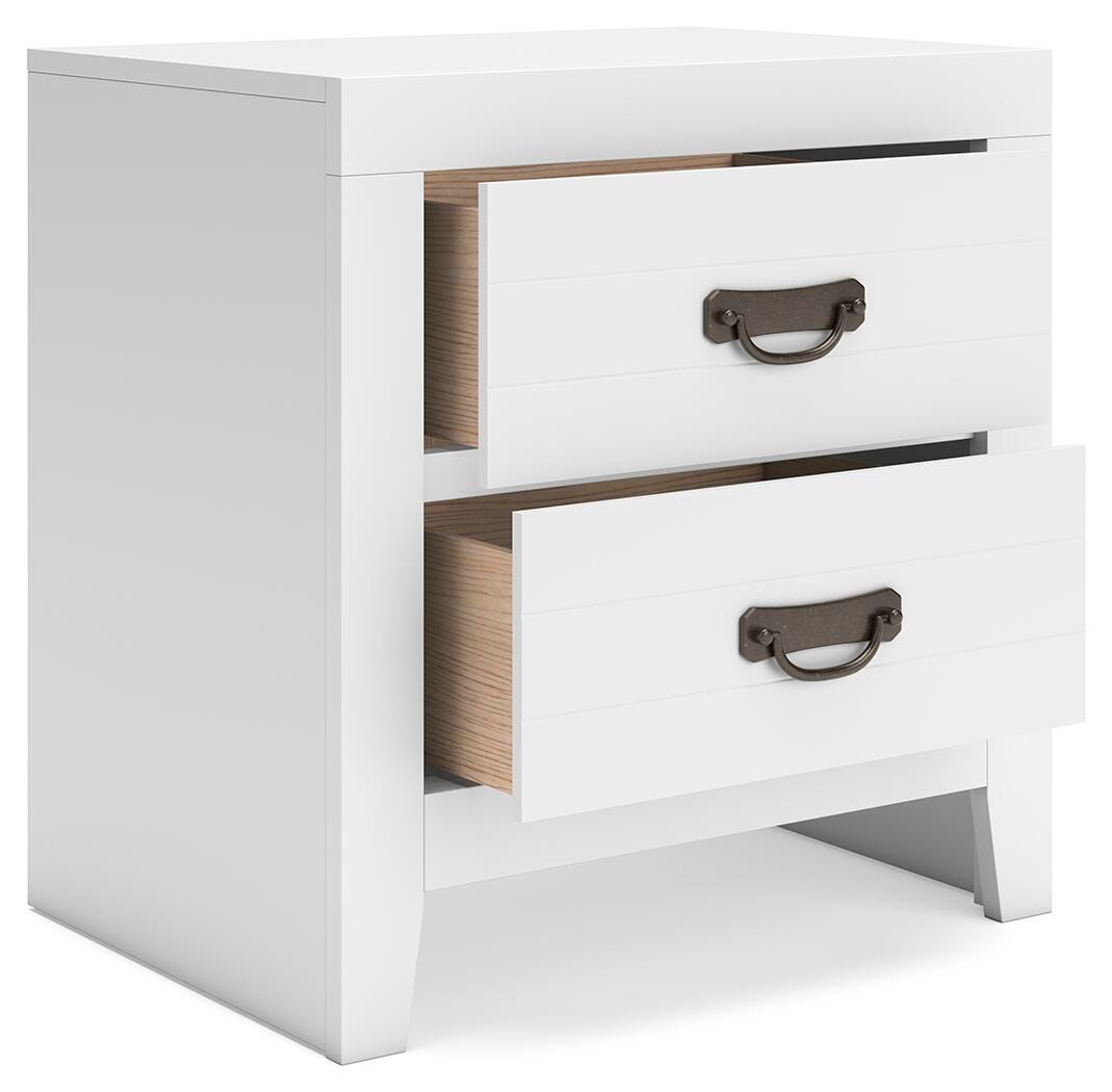 Binterglen Nightstands