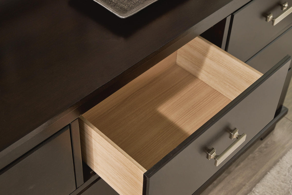 Covetown Dresser with Mirrors