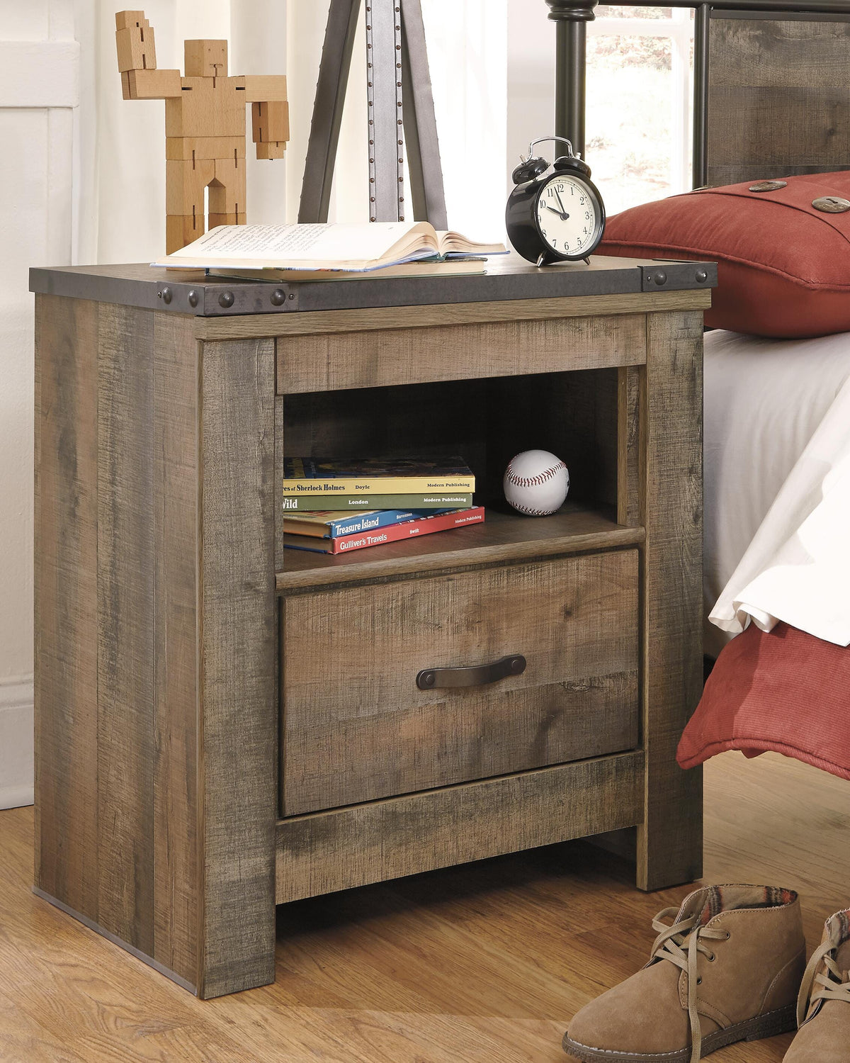 Trinell Nightstands