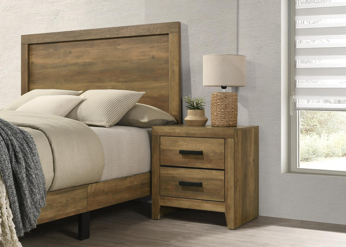 Knotty Oak Bedroom Collection