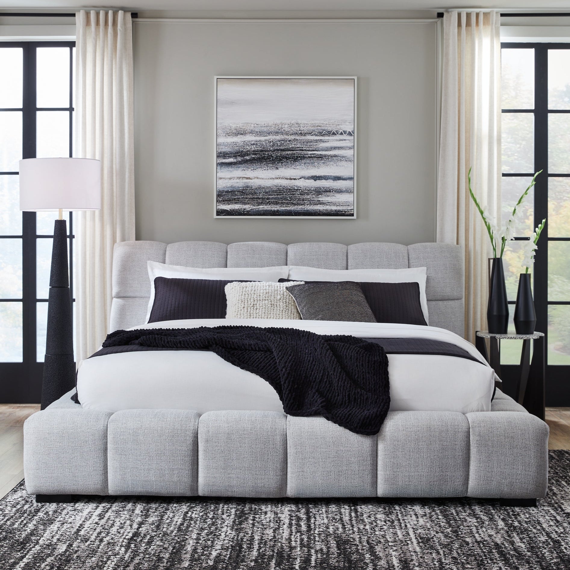 Jesstean Upholstered Bed