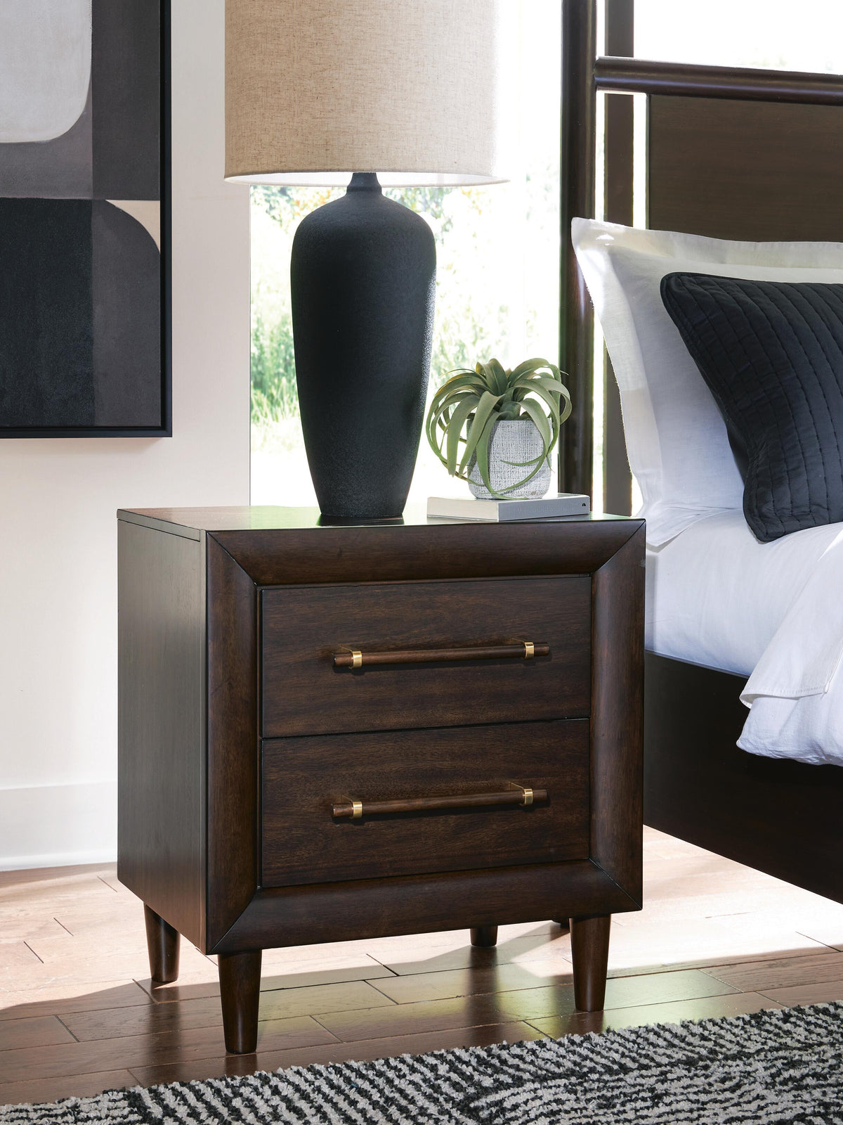 Dantenton Nightstands