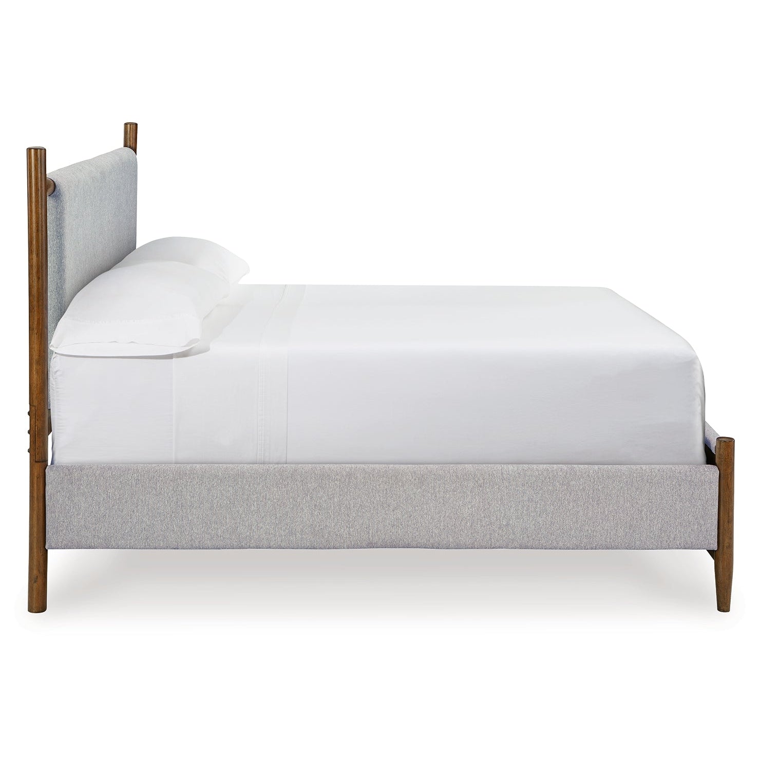 Lyncott Queen Upholstered Bed with Mirrored Dresser and Nightstand