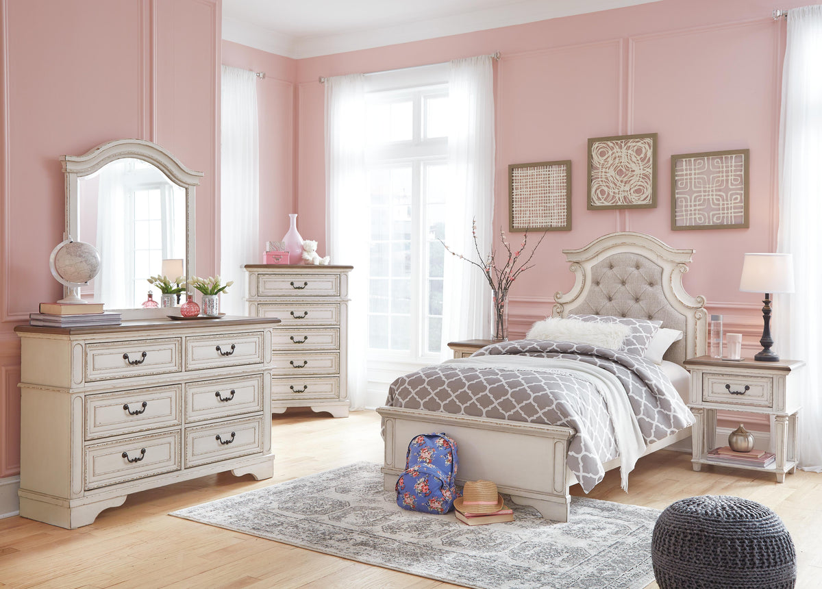 Realyn Beds