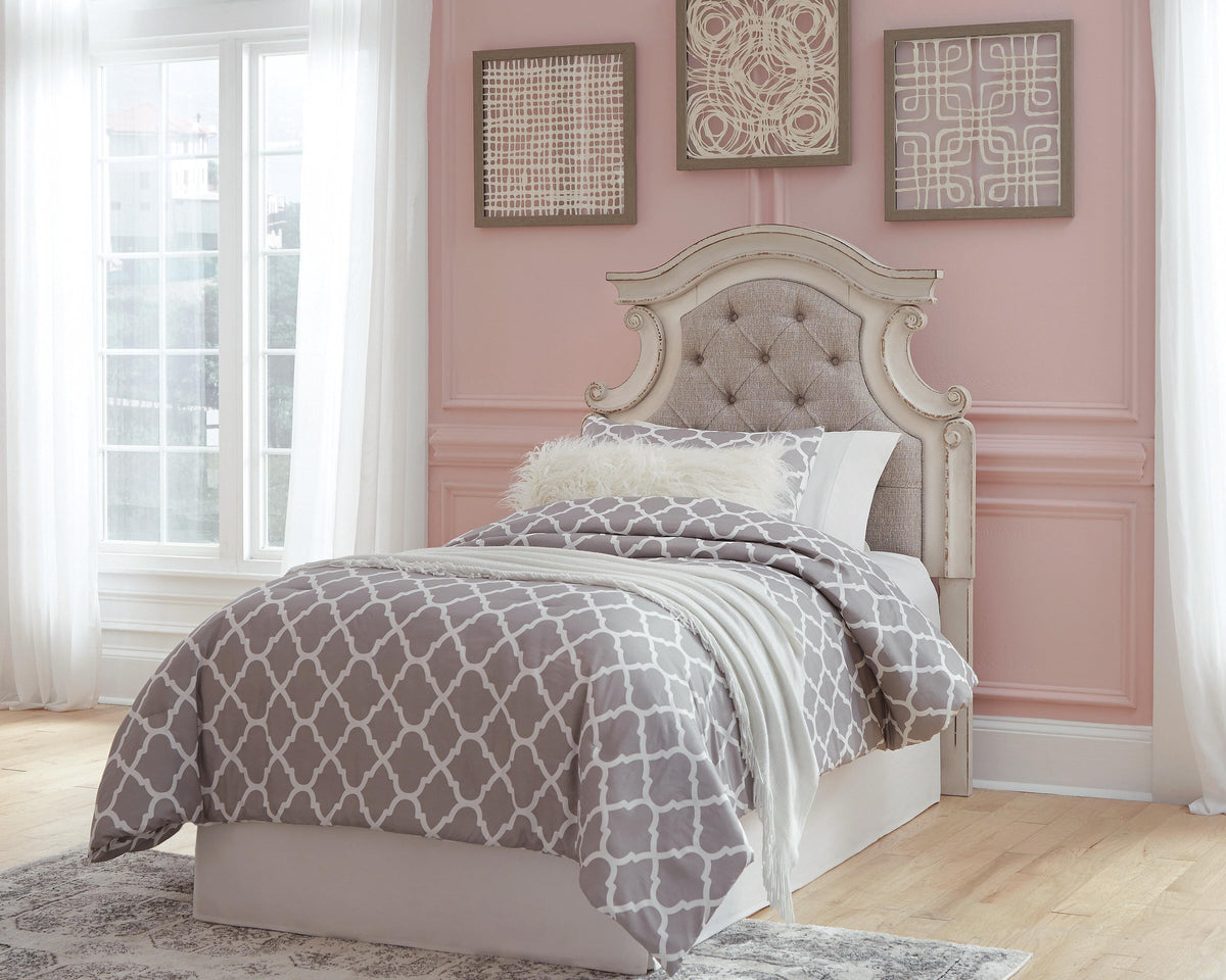 Realyn Headboards