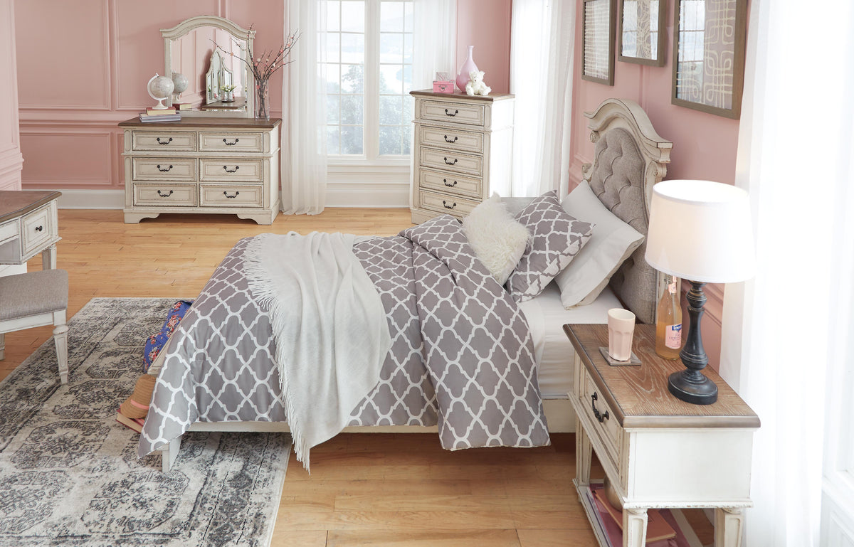 Realyn Headboards