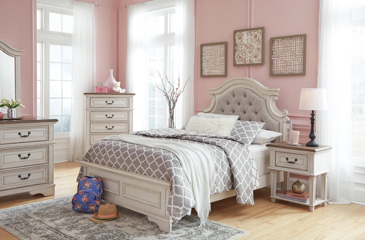 Realyn Beds