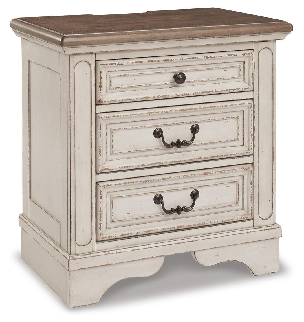 Realyn Nightstands