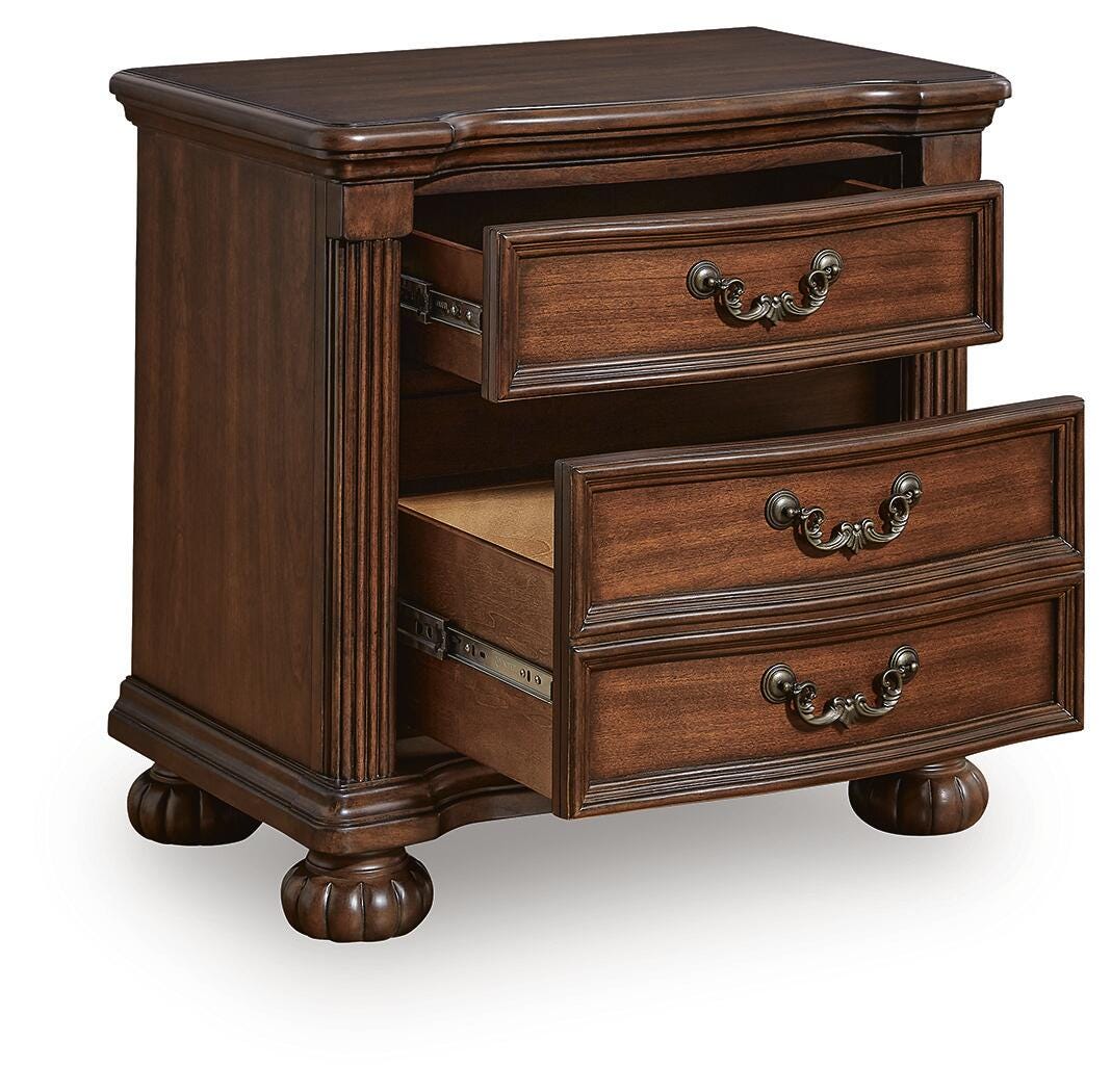 Lavinton Nightstands