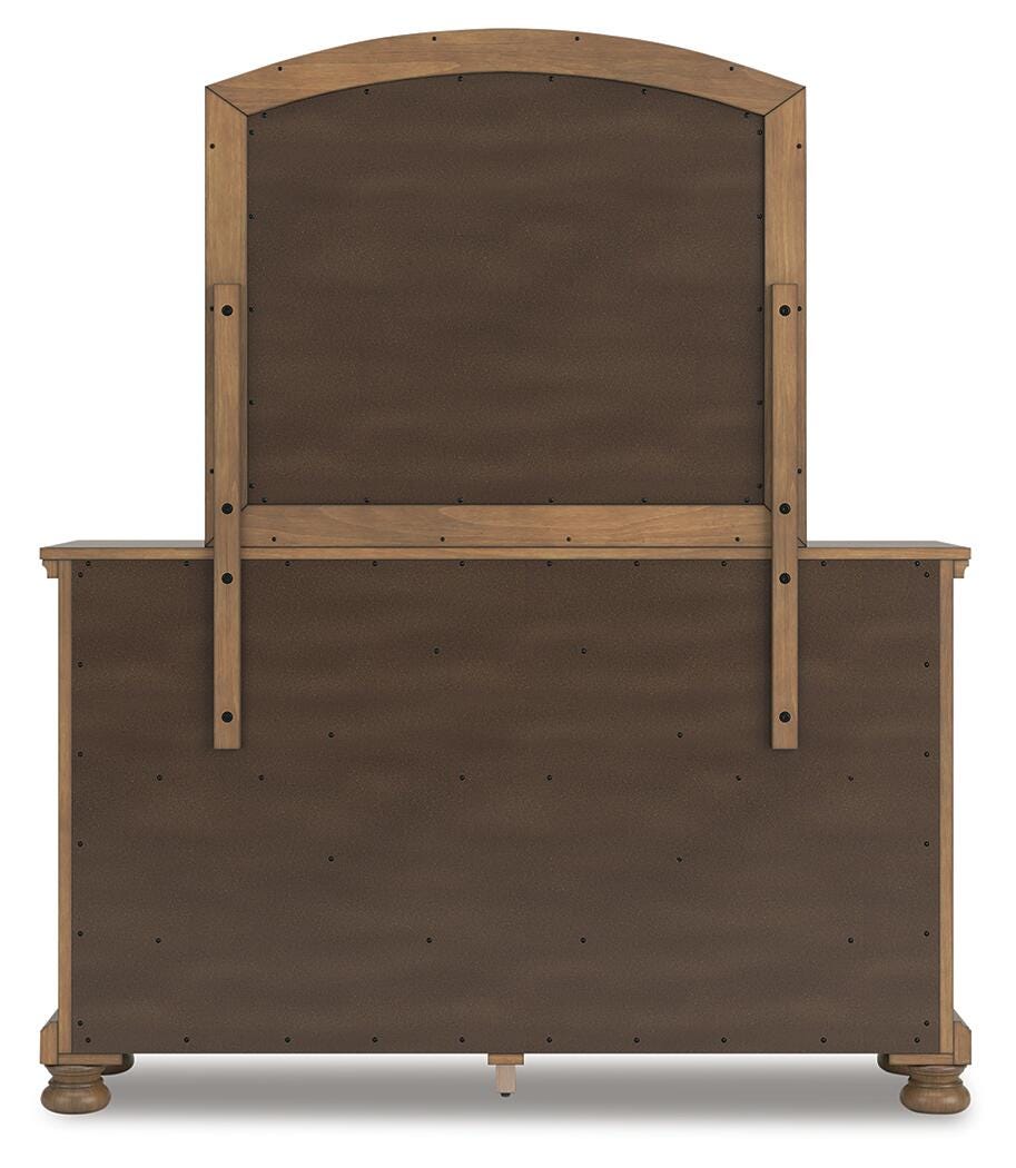 Feddinger Bedroom Sets