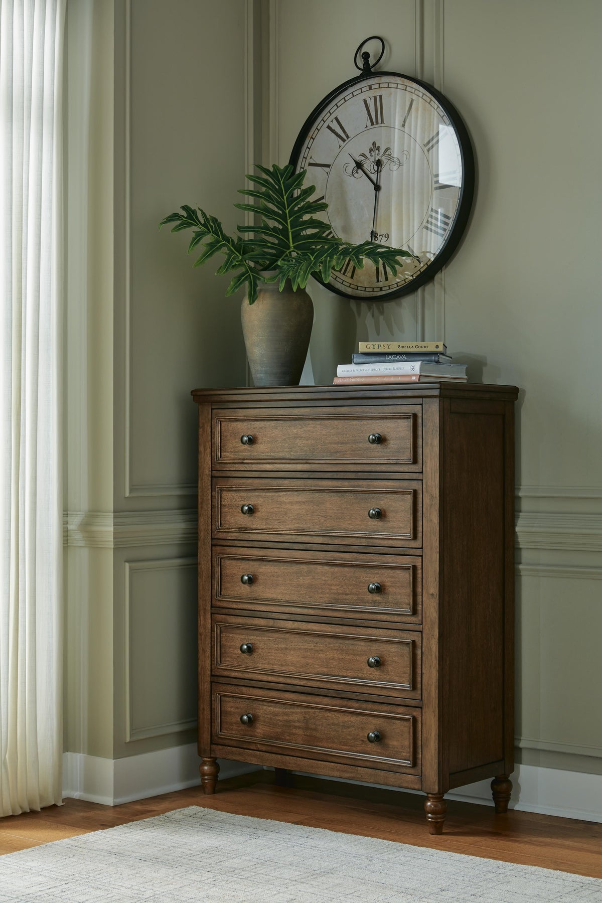 Sturlayne Chests