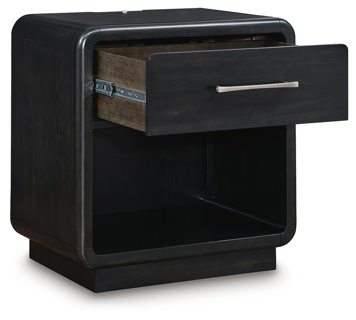 Rowanbeck Nightstands