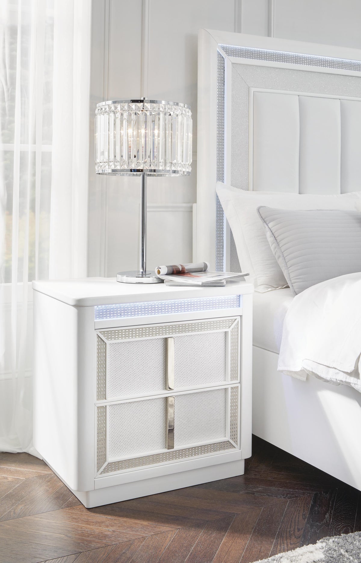 Chalanna Nightstands