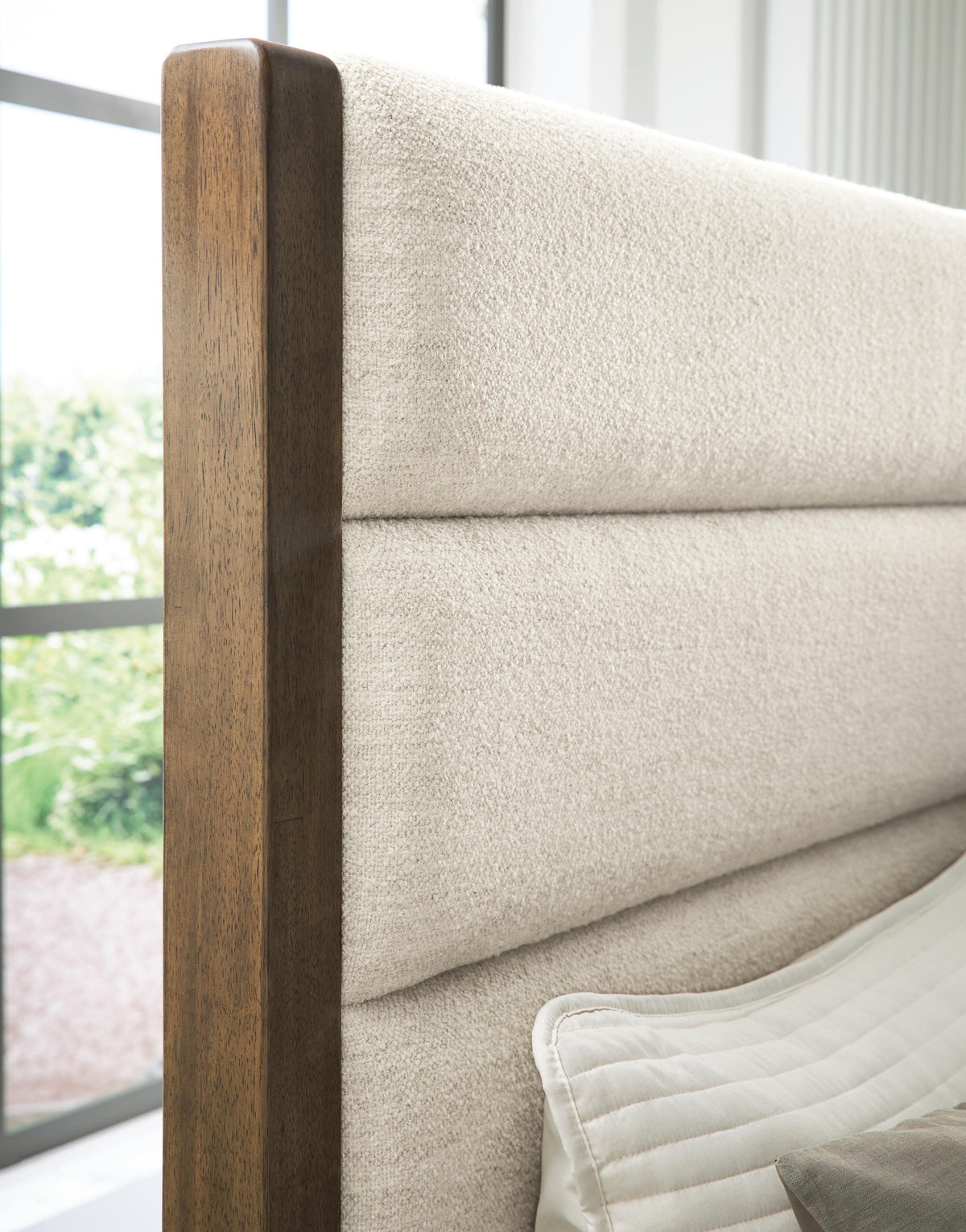 Marxmore Bed by Ashley - image 10