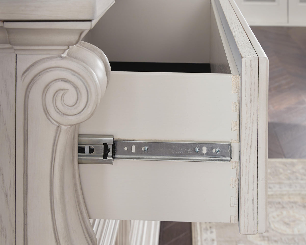 Bruchandi Dresser with Mirrors