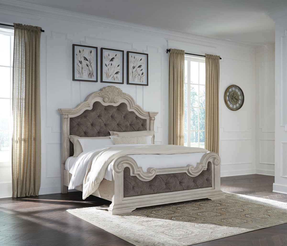 Bruchandi Bedroom Sets
