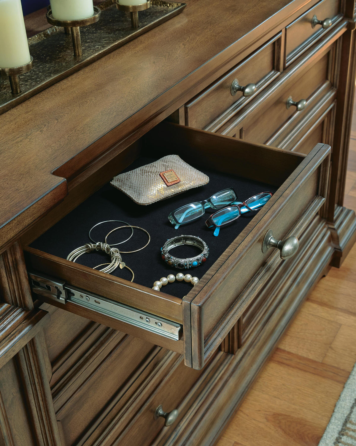 Frantanna Dresser with Mirrors