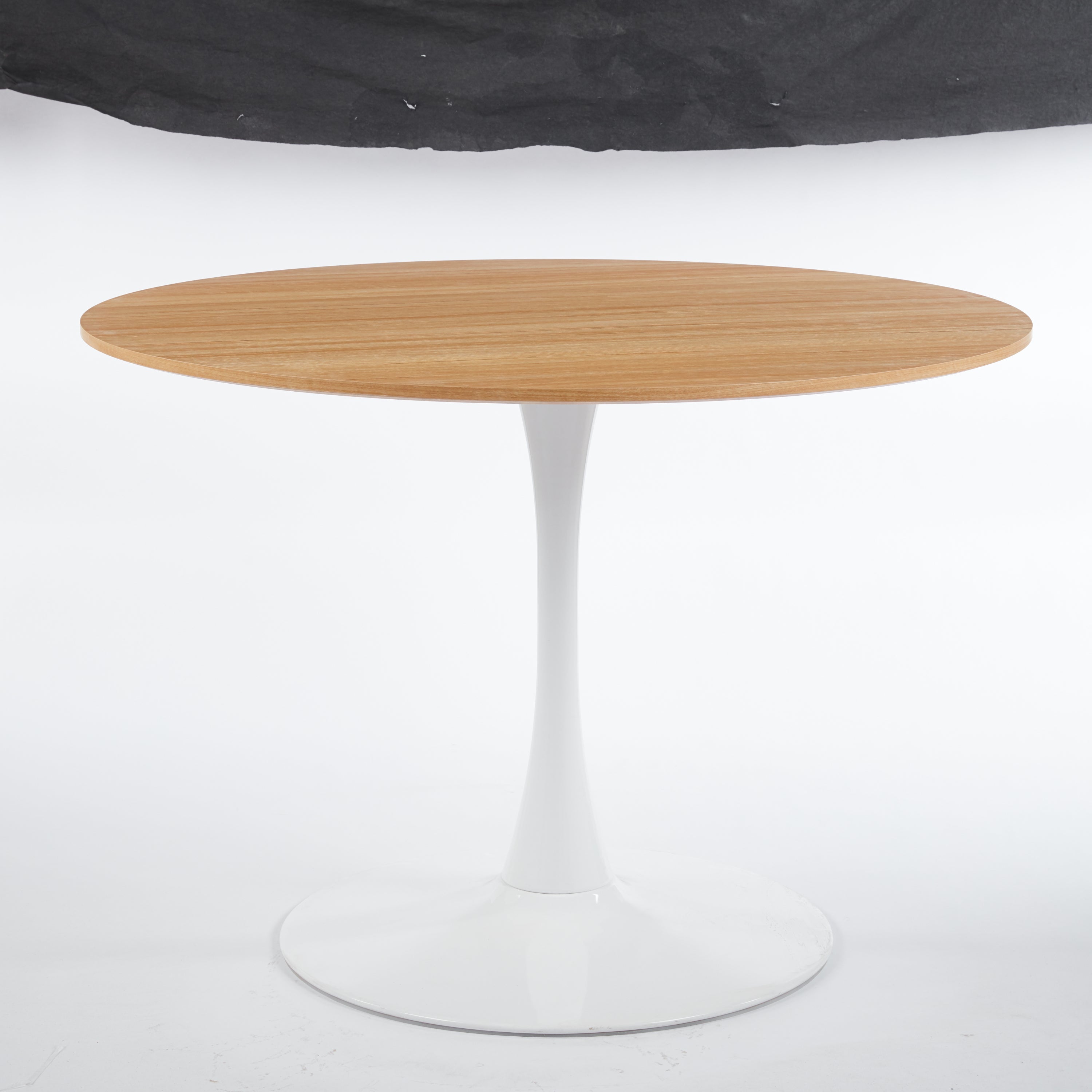 Contor Mid-Century Modern Round Dining Table